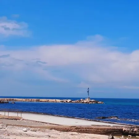 Flower's House Di Doris Simone * Bari