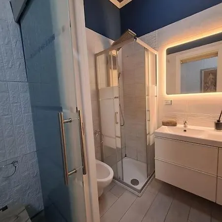 Villa Flower's House Di Doris Simone *