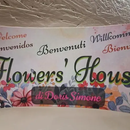 Flower's House Di Doris Simone Villa