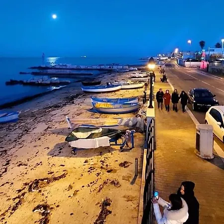 Flower's House Di Doris Simone Bari