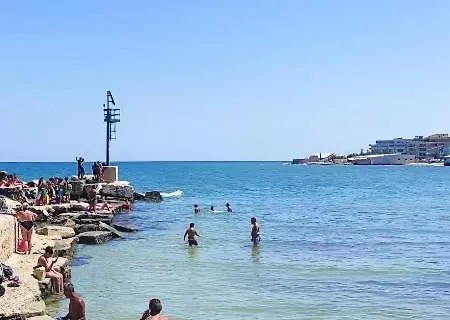 Flower's House Di Doris Simone Вилла