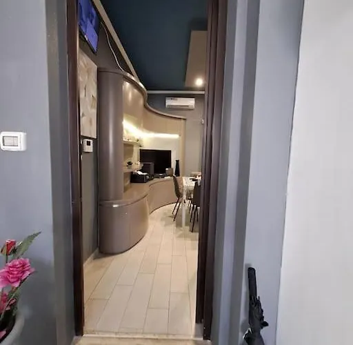 Villa Flower's House Di Doris Simone