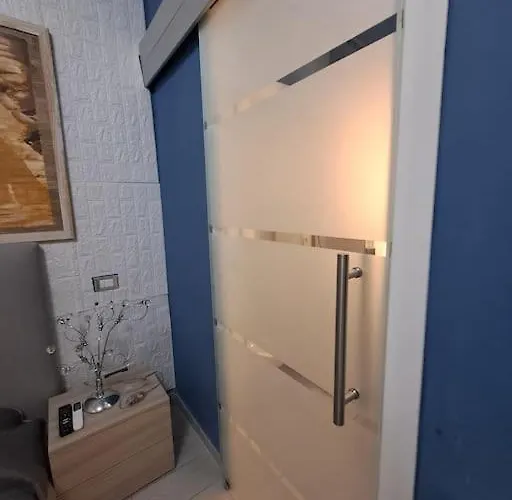 Flower's House Di Doris Simone